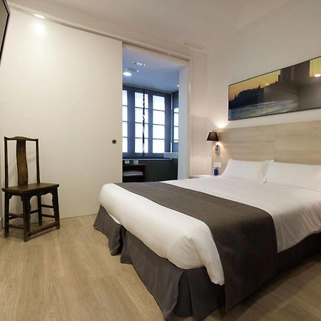 The 8 Boutique B&B Барселона Екстериор снимка