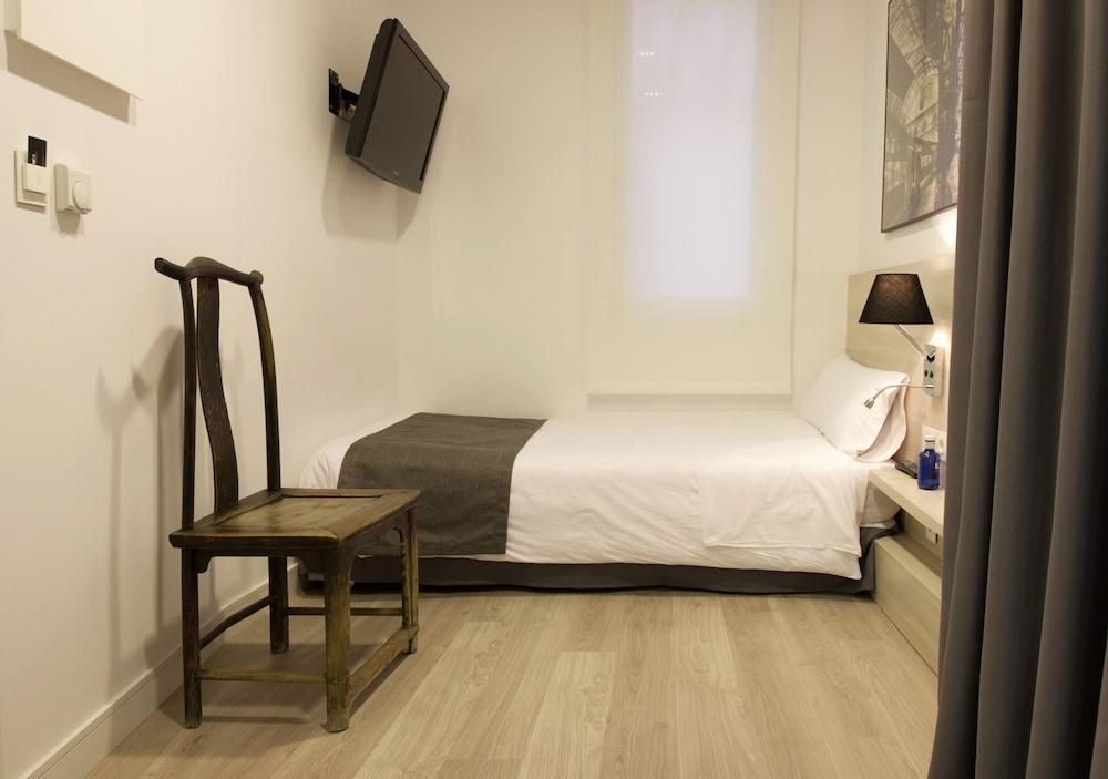 The 8 Boutique B&B Барселона Екстериор снимка