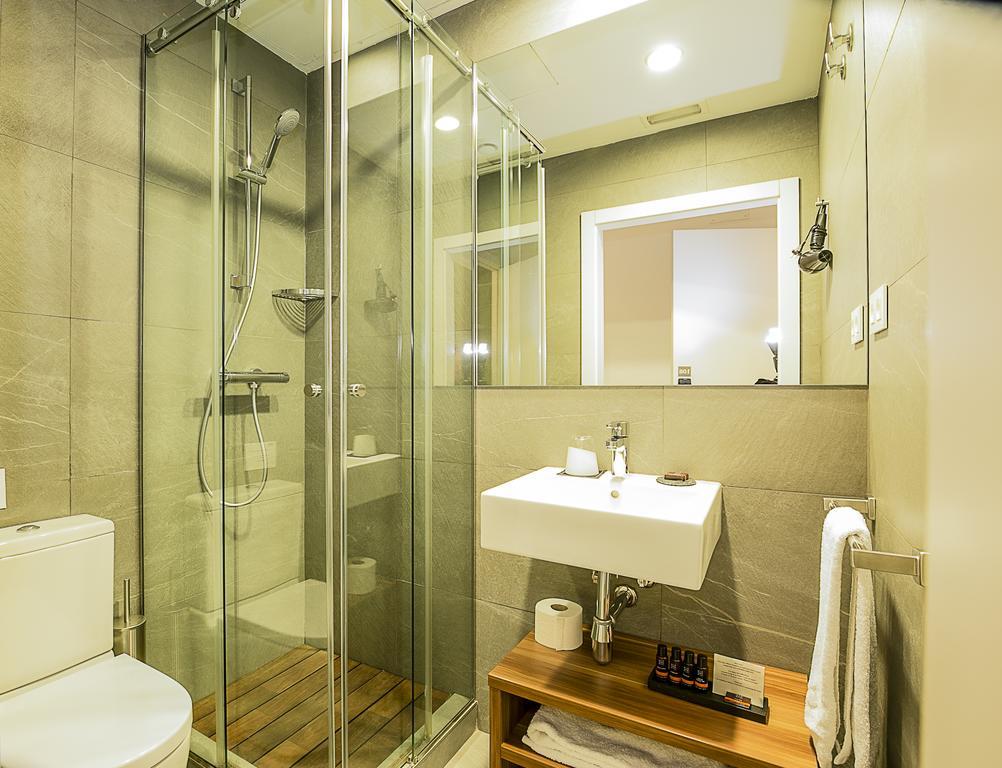 The 8 Boutique B&B Барселона Екстериор снимка